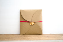 Load image into Gallery viewer, Clutch Purse Ensemble - Mod Hex & Walnut Wood